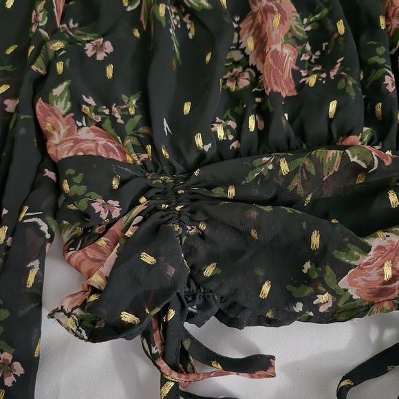 Lily Star Black Floral Square-Neck Cropped Top - Picture 6 of 6